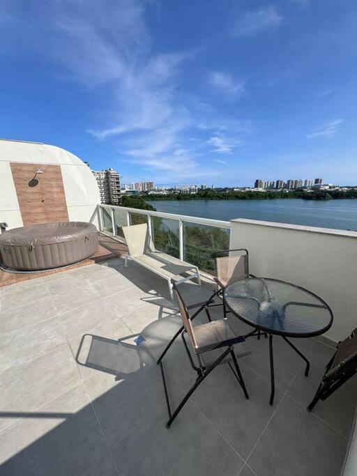 Apartamento Cobertura Linear, 3 Quartos, Peninsula *